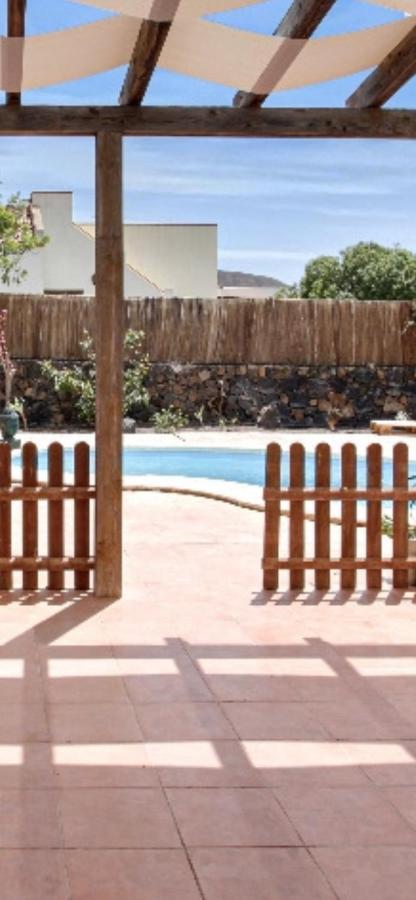 Villa Amrita La Oliva Exterior foto